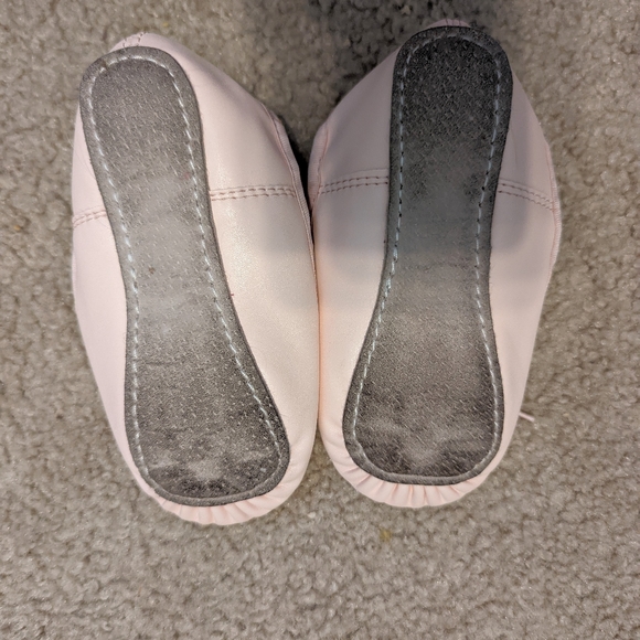 Toddler tap and ballet shoe bundle - Picture 6 of 6